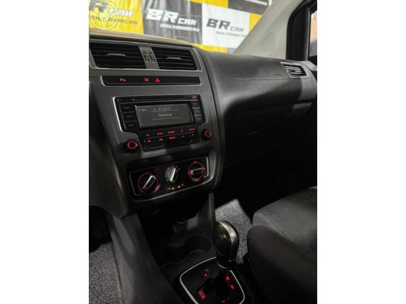 VOLKSWAGEN - SPACEFOX 1.6 MSI COMFORTLINE 8V FLEX 4P AUTOMATIZADO - 2015/2015 - PRATA - R$ 49.900,00