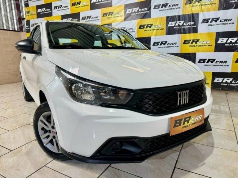 FIAT - ARGO 1.0 FIREFLY FLEX 4P MANUAL - 2022/2023 - BRANCA - R$ 62.900,00