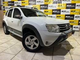 RENAULT - DUSTER 1.6 DYNAMIQUE 4X2 16V FLEX 4P MANUAL - 2012/2013 - BRANCA - R$ 49.900,00