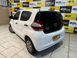 FIAT - MOBI 1.0 8V EVO FLEX EASY MANUAL - 2016/2017 - BRANCA - R$ 35.900,00