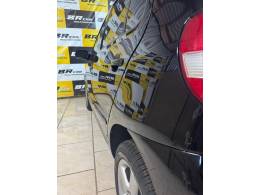 VOLKSWAGEN - FOX 1.0 MI 8V FLEX 4P MANUAL - 2009/2009 - PRETA - R$ 24.900,00