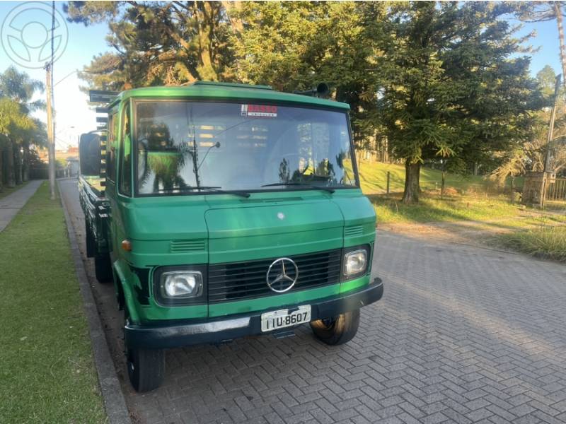 MERCEDES-BENZ - 220 - 1983/1983 - VERDE - R$ 58.000,00