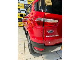 FORD - ECOSPORT 1.6 FREESTYLE 16V FLEX 4P MANUAL - 2014/2015 - VERMELHA - R$ 51.900,00