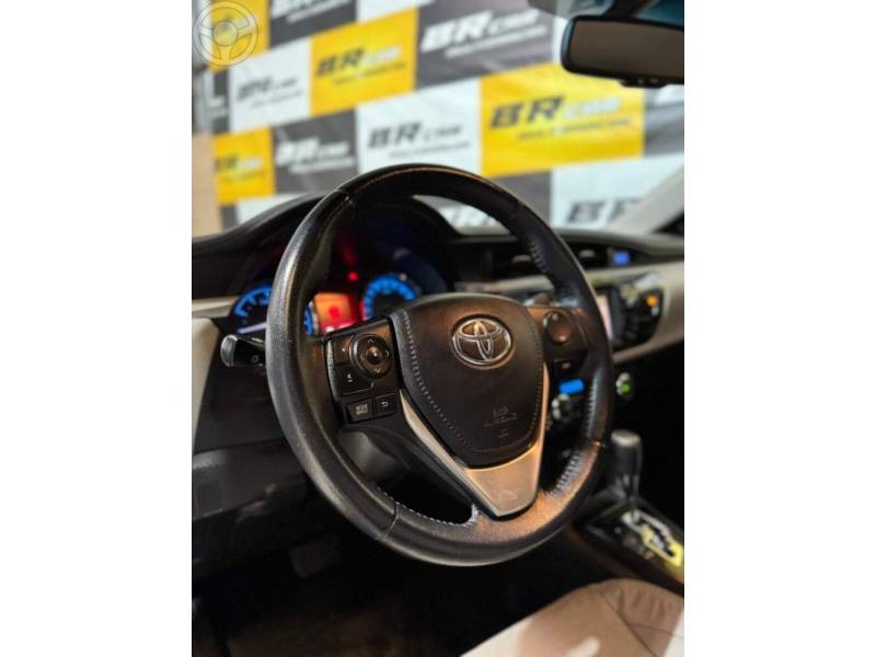 TOYOTA - COROLLA 2.0 XEI 16V FLEX 4P AUTOMÁTICO - 2015/2016 - CINZA - R$ 86.900,00