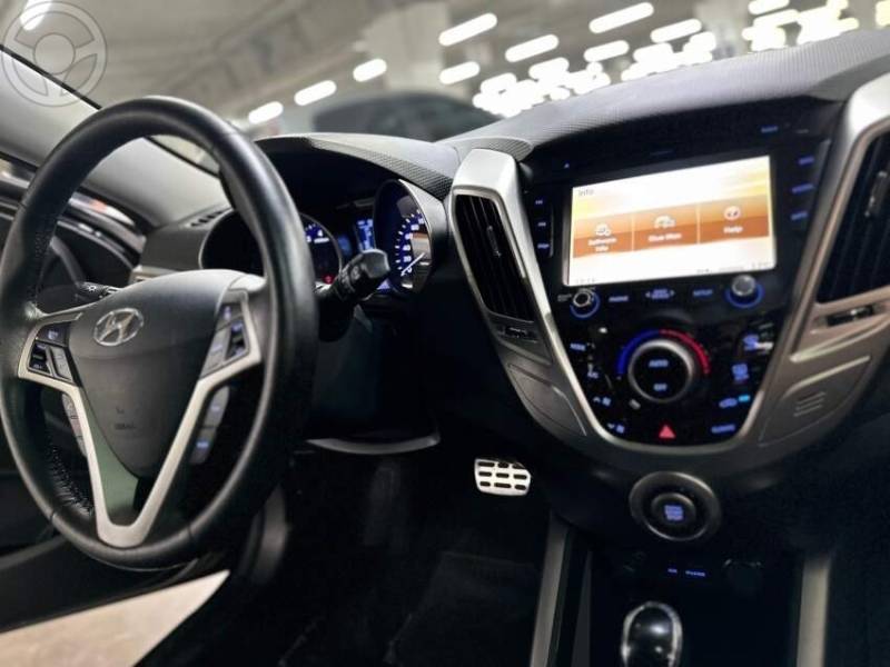 HYUNDAI - VELOSTER 1.6 16V 3P AUTOMÁTICO - 2012/2013 - PRETA - R$ 63.900,00