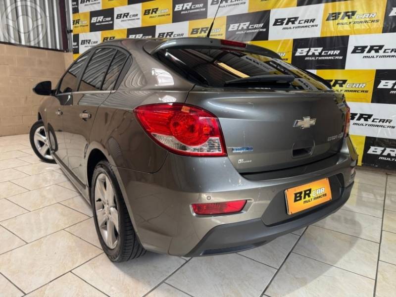 CHEVROLET - CRUZE 1.8 LTZ SPORT6 16V FLEX 4P AUTOMÁTICO - 2013/2014 - CINZA - R$ 68.900,00