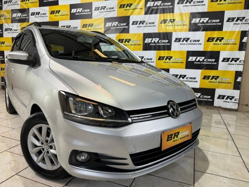 VOLKSWAGEN - SPACEFOX 1.6 MSI COMFORTLINE 8V FLEX 4P AUTOMATIZADO - 2015/2015 - PRATA - R$ 55.900,00