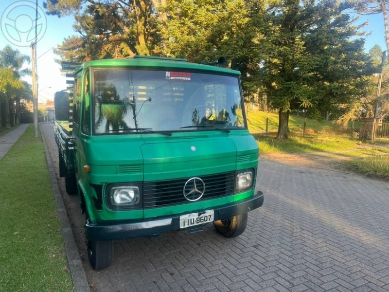 MERCEDES-BENZ - 220 - 1983/1983 - VERDE - R$ 58.000,00