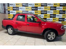 RENAULT - DUSTER OROCH 1.6 16V FLEX EXPRESSION 4P MANUAL - 2016/2016 - VERMELHA - R$ 66.900,00