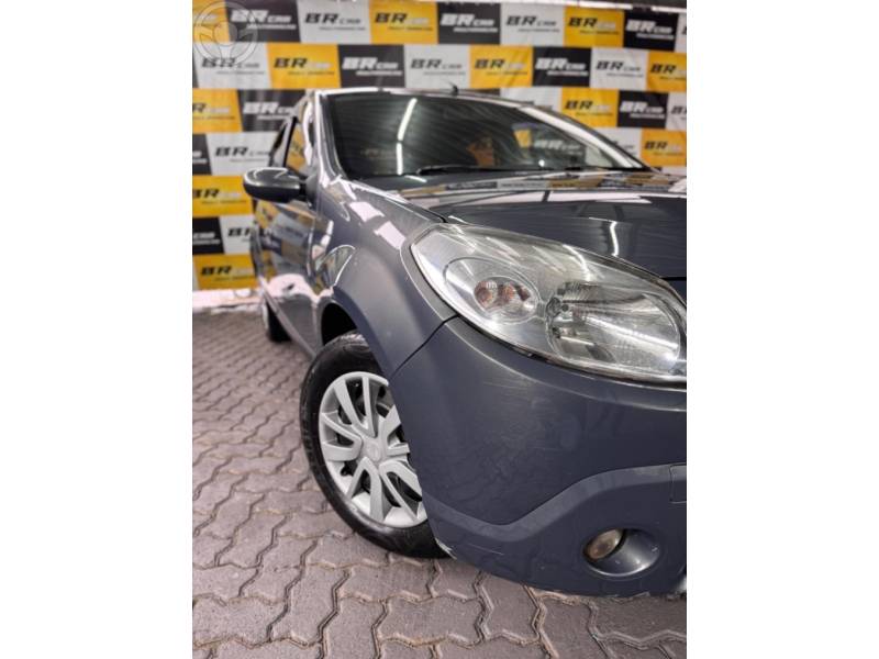 RENAULT - SANDERO 1.6 PRIVILÉGE 8V FLEX 4P MANUAL - 2008/2008 - CINZA - R$ 26.900,00