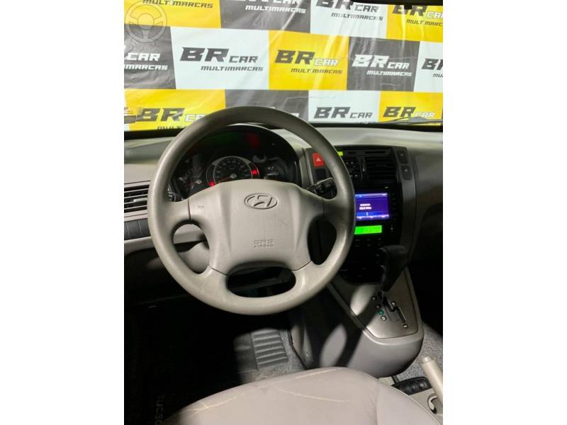 HYUNDAI - TUCSON - 2015/2016 - PRETA - R$ 58.900,00