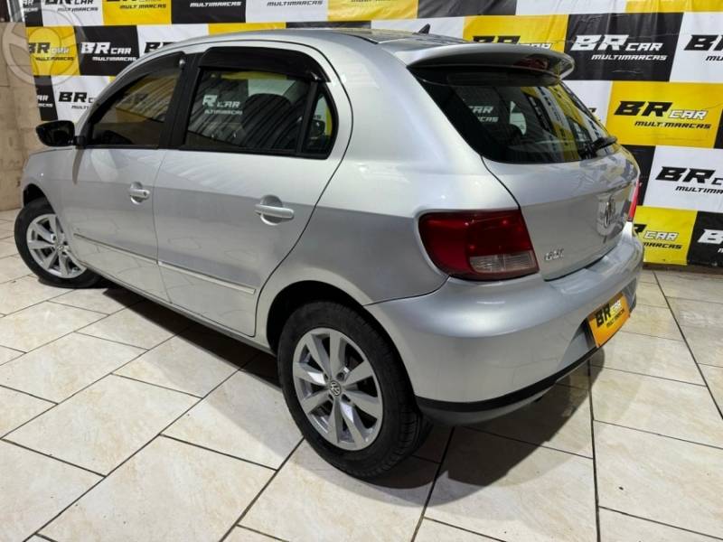 VOLKSWAGEN - GOL 1.6 MI POWER 8V FLEX 4P MANUAL G.V - 2010/2011 - PRATA - R$ 31.900,00