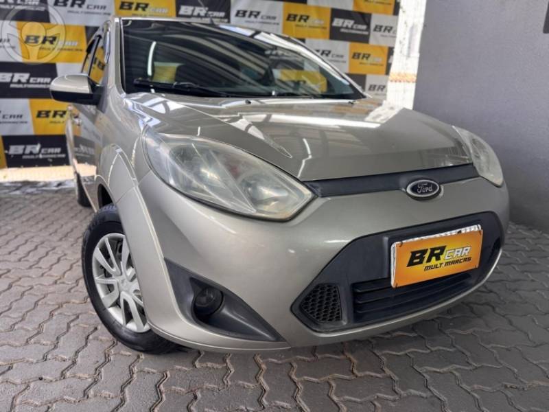 FORD - FIESTA 1.6 MPI CLASS HATCH 8V FLEX 4P MANUAL - 2013/2013 - PRATA - R$ 32.900,00