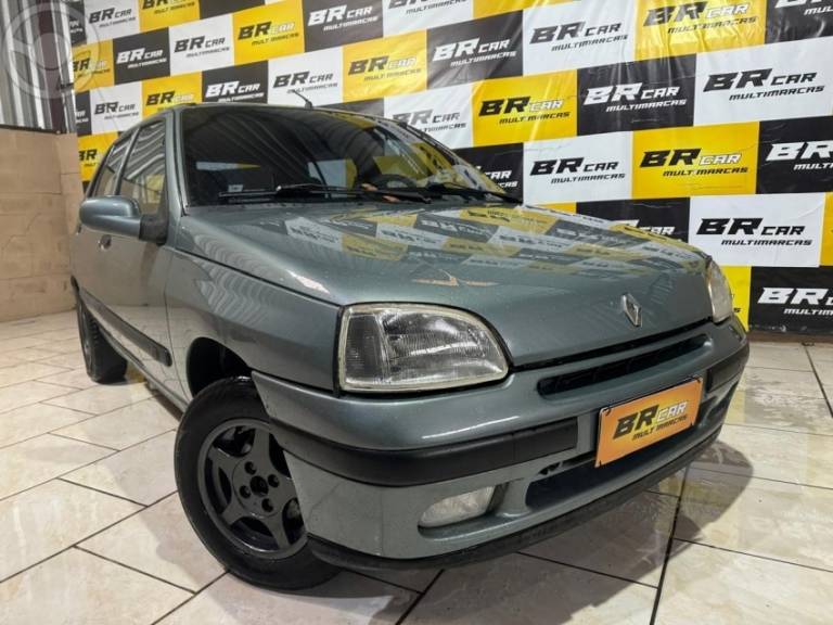 RENAULT - CLIO 1.0 RT 16V 4P MANUAL - 1999/1999 - CINZA - R$ 15.800,00