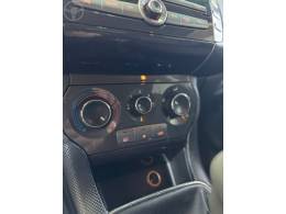 FIAT - BRAVO 1.8 ESSENCE 16V FLEX 4P MANUAL - 2014/2014 - VERMELHA - R$ 38.900,00