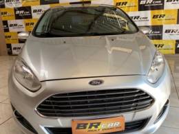 FORD - FIESTA 1.6 TITANIUM HATCH 16V FLEX 4P AUTOMÁTICO - 2014/2015 - PRATA - R$ 49.900,00