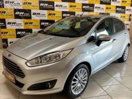 FORD - FIESTA 1.6 TITANIUM HATCH 16V FLEX 4P AUTOMÁTICO - 2014/2015 - PRATA - R$ 49.900,00