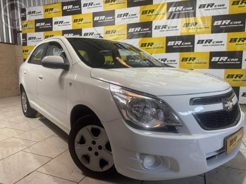 CHEVROLET - COBALT 1.4 MPFI LT 8V FLEX 4P MANUAL - 2013/2013 - BRANCA - R$ 39.900,00