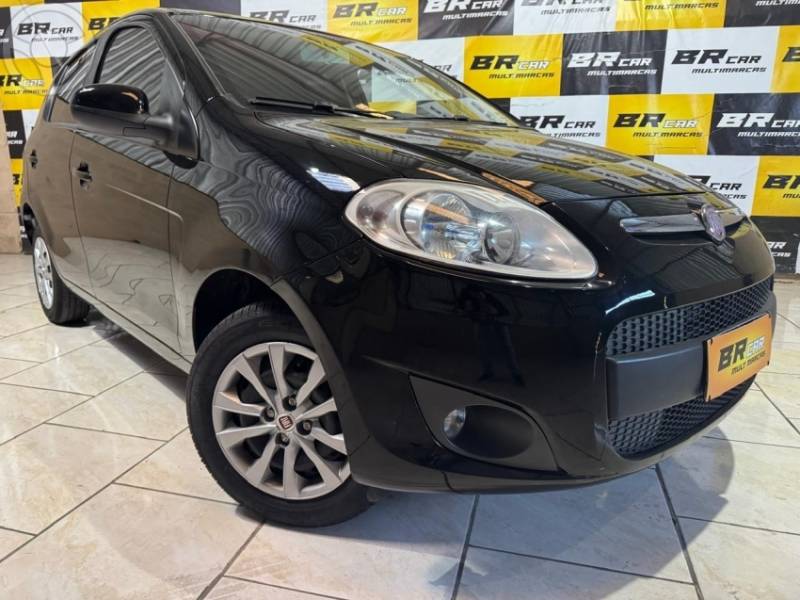 FIAT - PALIO 1.0 MPI ATTRACTIVE 8V FLEX 4P MANUAL - 2013/2014 - PRETA - R$ 31.900,00