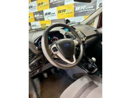 FORD - ECOSPORT 1.6 FREESTYLE 16V FLEX 4P MANUAL - 2014/2015 - VERMELHA - R$ 51.900,00