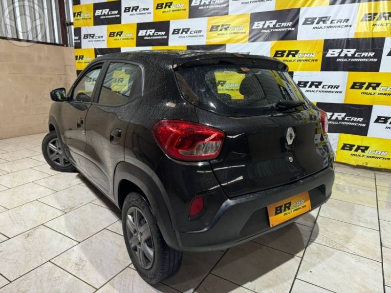 RENAULT - KWID 1.0 12V SCE FLEX ZEN MANUAL - 2022/2023 - PRETA - R$ 52.900,00