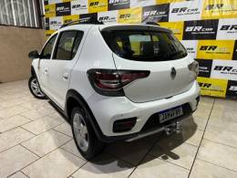 RENAULT - SANDERO 1.6 STEPWAY ZEN 16V FLEX 4P MANUAL - 2020/2021 - BRANCA - R$ 62.900,00