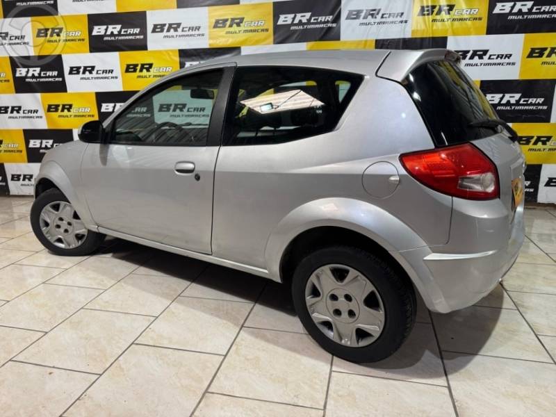 FORD - KA 1.0 MPI 8V FLEX 2P MANUAL - 2009/2010 - PRATA - R$ 18.900,00