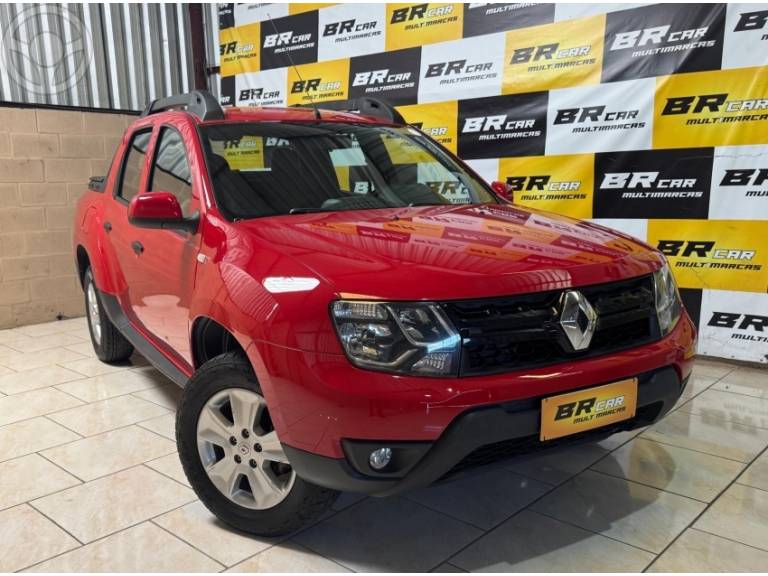 RENAULT - DUSTER OROCH 1.6 16V FLEX EXPRESSION 4P MANUAL - 2016/2016 - VERMELHA - R$ 66.900,00