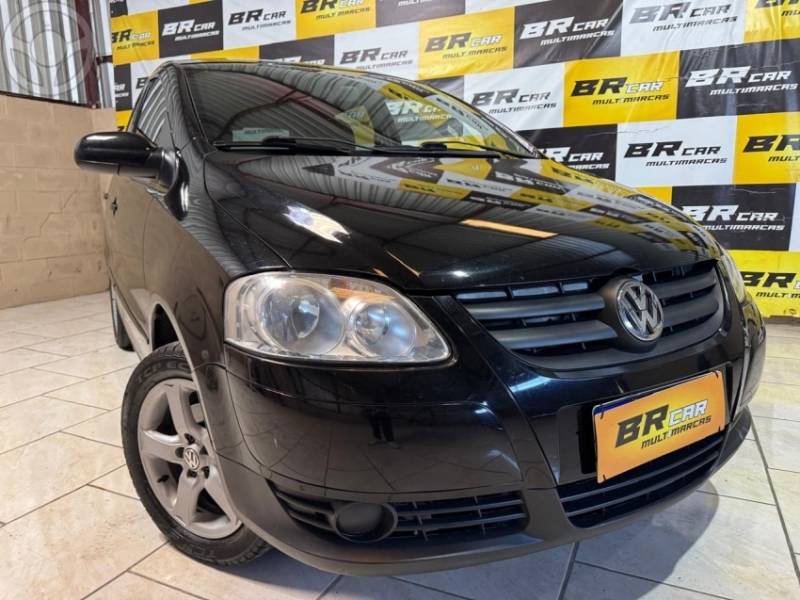 VOLKSWAGEN - FOX 1.0 MI 8V FLEX 4P MANUAL - 2009/2009 - PRETA - R$ 24.900,00