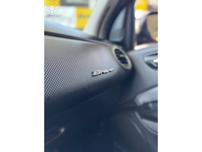 FIAT - BRAVO 1.8 ESSENCE 16V FLEX 4P MANUAL - 2014/2014 - VERMELHA - R$ 38.900,00