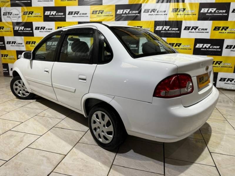 CHEVROLET - CLASSIC 1.0 MPFI LS 8V FLEX 4P MANUAL - 2015/2015 - BRANCA - R$ 34.900,00