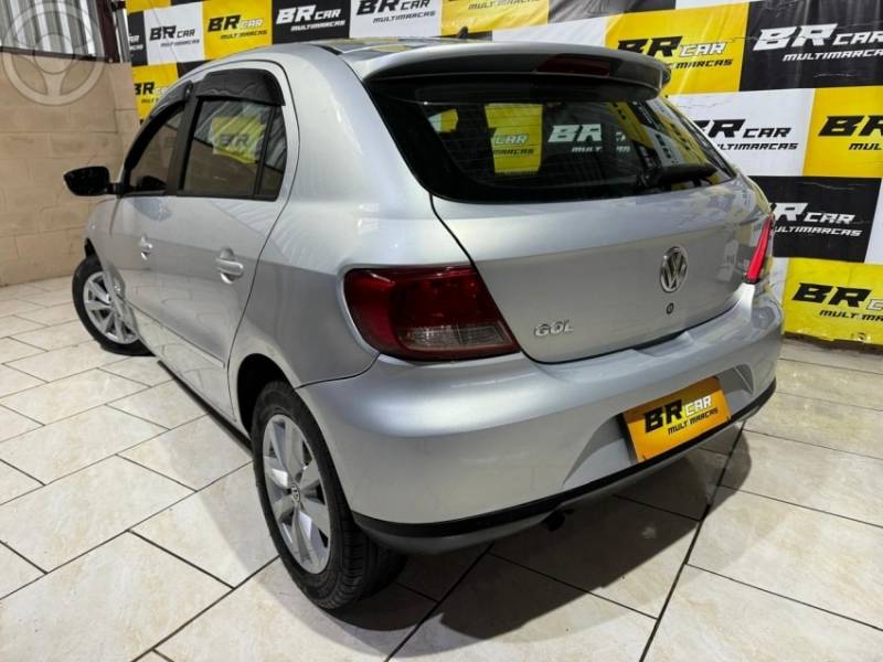 VOLKSWAGEN - GOL 1.6 MI POWER 8V FLEX 4P MANUAL G.V - 2010/2011 - PRATA - R$ 31.900,00