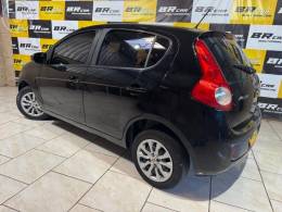 FIAT - PALIO 1.0 MPI ATTRACTIVE 8V FLEX 4P MANUAL - 2013/2014 - PRETA - R$ 34.900,00