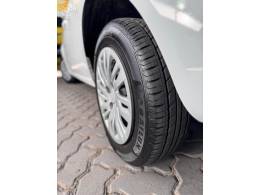 FORD - FIESTA 1.6 ROCAM SE PLUS HATCH 8V FLEX 4P MANUAL - 2013/2014 - BRANCA - R$ 36.900,00