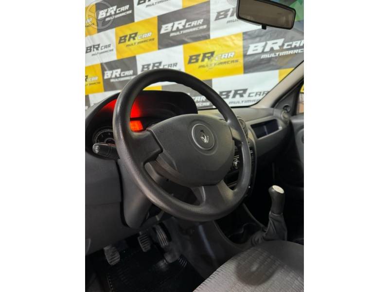 RENAULT - SANDERO 1.0 EXPRESSION 16V FLEX 4P MANUAL - 2011/2012 - BEGE - R$ 28.900,00