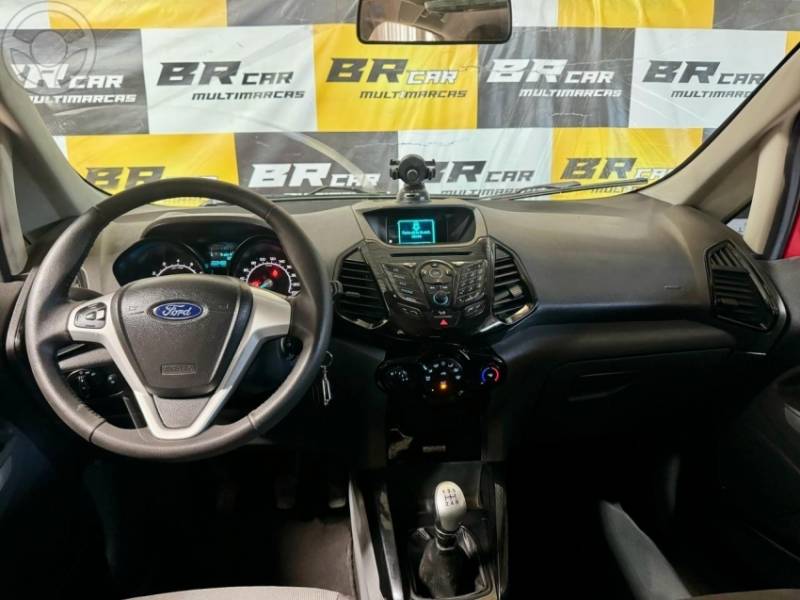 FORD - ECOSPORT 1.6 FREESTYLE 16V FLEX 4P MANUAL - 2014/2015 - VERMELHA - R$ 51.900,00