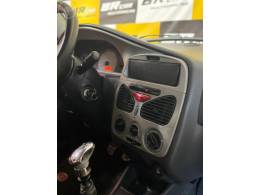 FIAT - PALIO 1.0 MPI FIRE ECONOMY 8V FLEX 4P MANUAL - 2011/2012 - VERMELHA - R$ 25.900,00