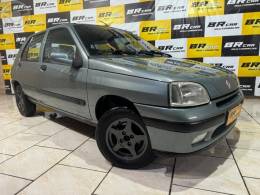 RENAULT - CLIO 1.0 RT 16V 4P MANUAL - 1999/1999 - CINZA - R$ 15.800,00