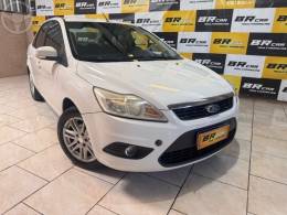 FORD - FOCUS 1.6 GL SEDAN 16V FLEX 4P MANUAL - 2011/2011 - BRANCA - R$ 35.900,00